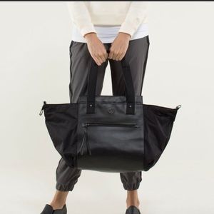 Lululemon Carry Me Om Tote
